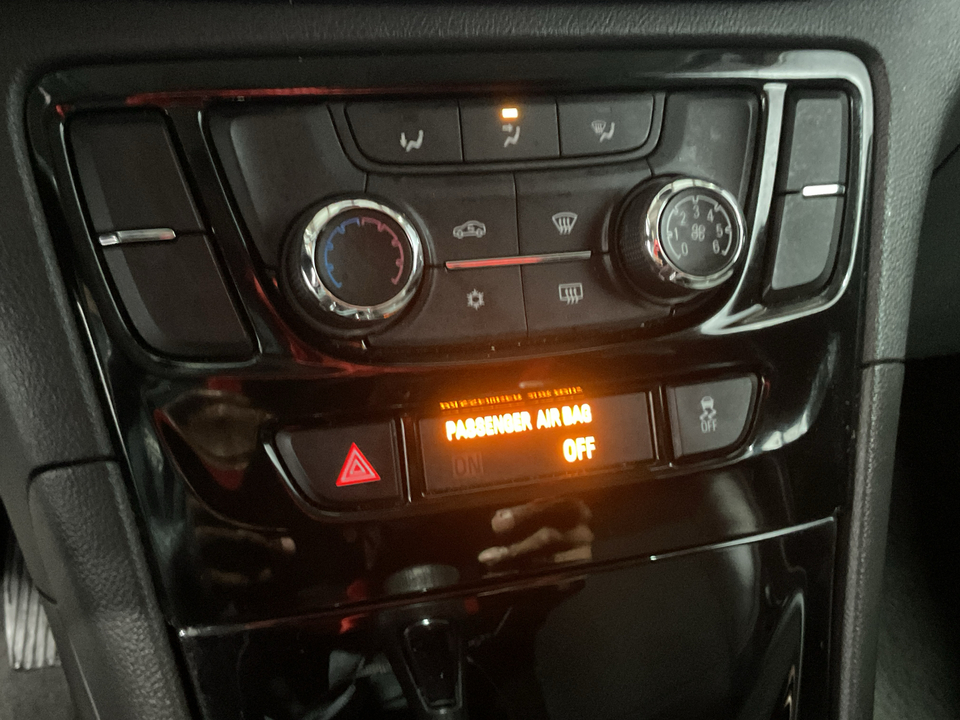 2022 Buick Encore Preferred FWD