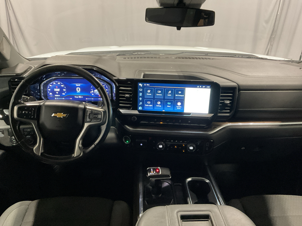 2022 Chevrolet Silverado 1500 LT Crew Cab 2WD