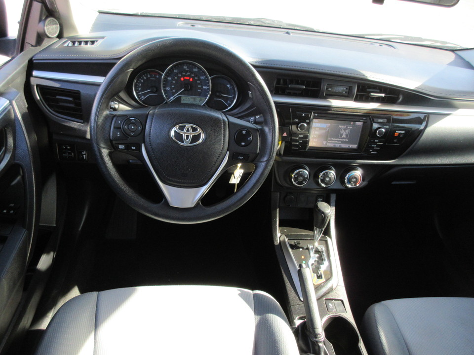2016 Toyota Corolla L 4-Speed AT