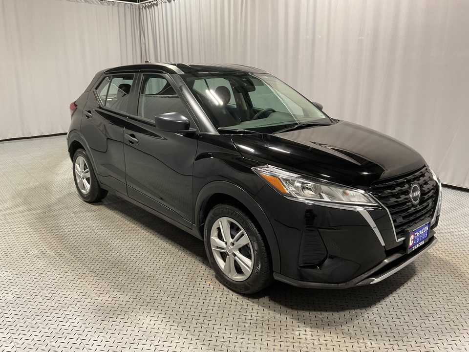 2022 Nissan Kicks S