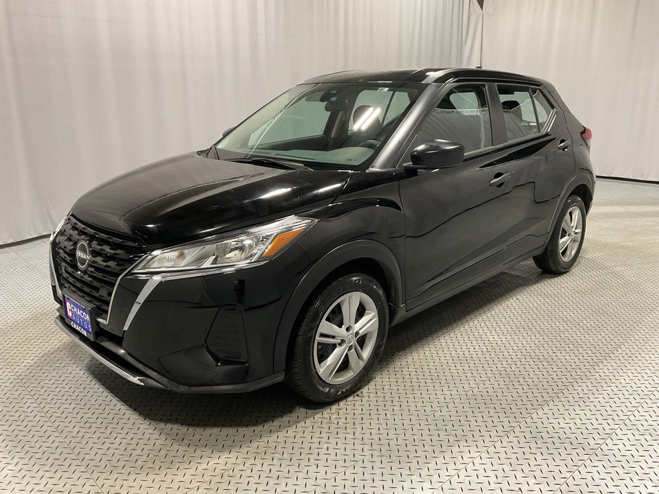 2022 Nissan Kicks S
