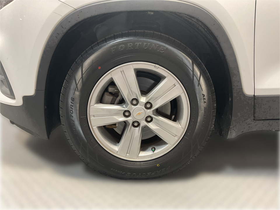 2022 Chevrolet Trax LS FWD