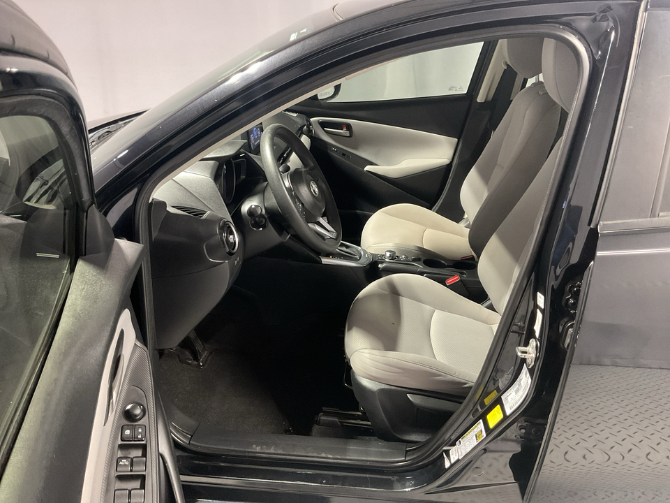 2019 Toyota Yaris iA 6A