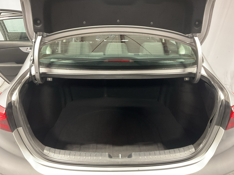 2023 Kia Forte LX