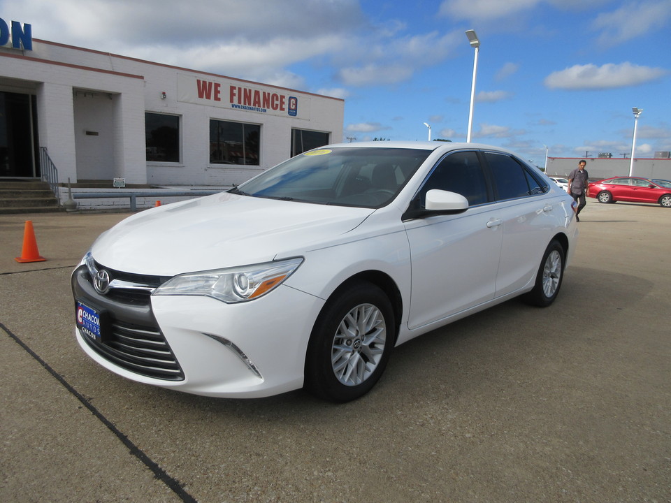 Used 2016 Toyota Camry LE for Sale - Chacon Autos