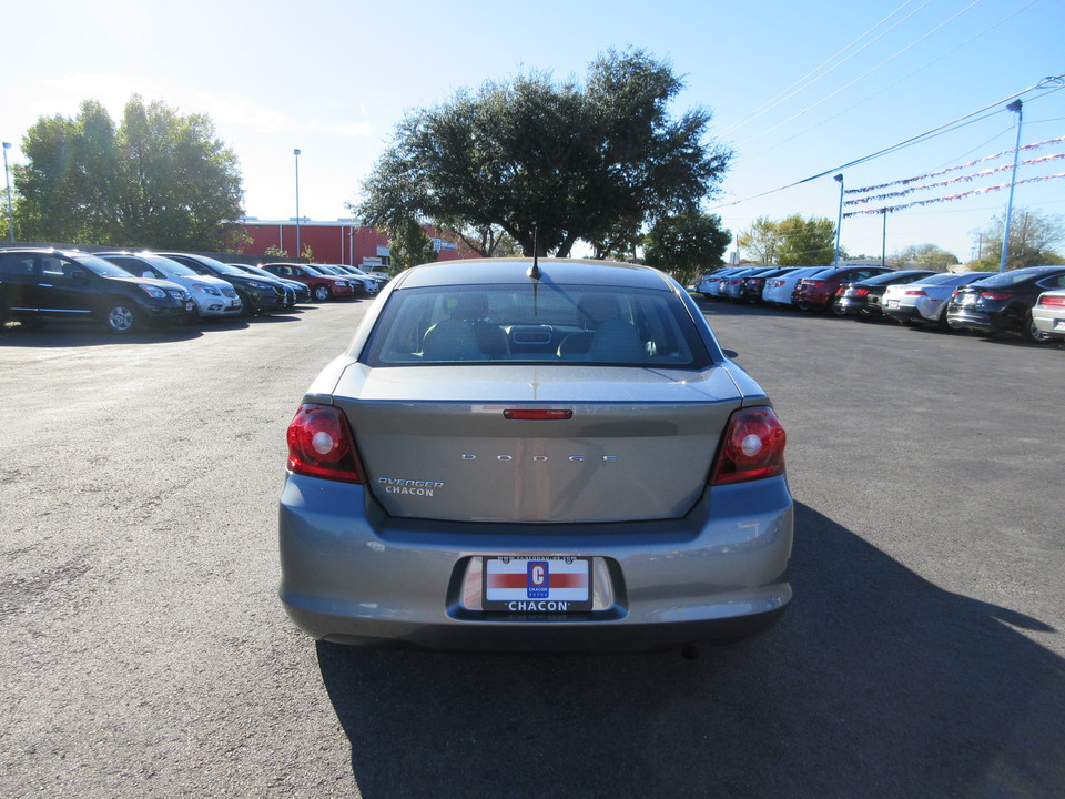 2013 Dodge Avenger Base