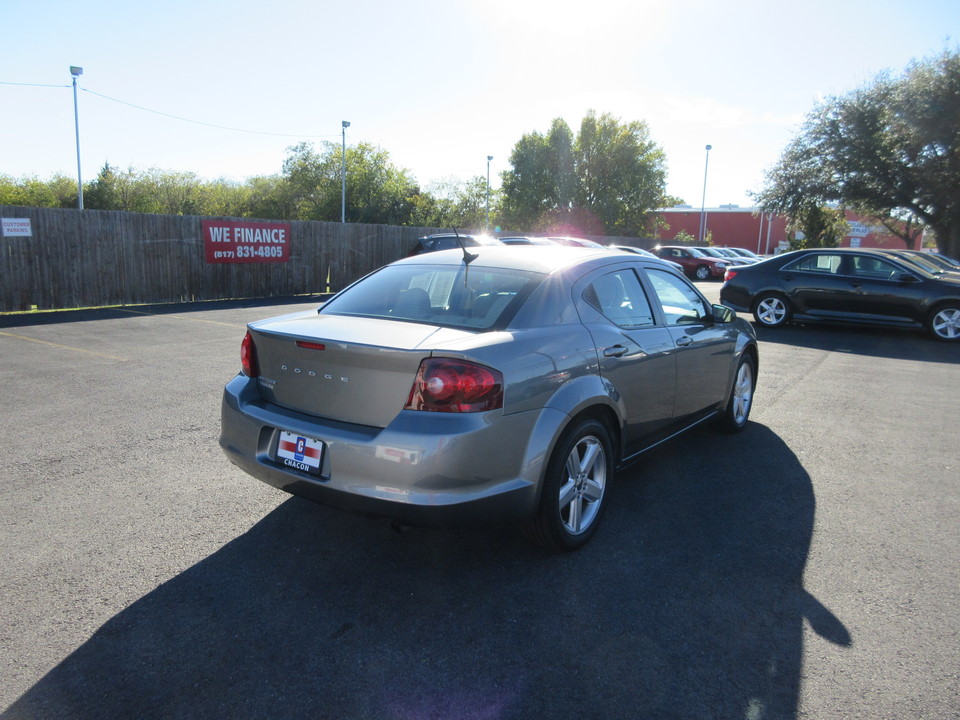 2013 Dodge Avenger Base