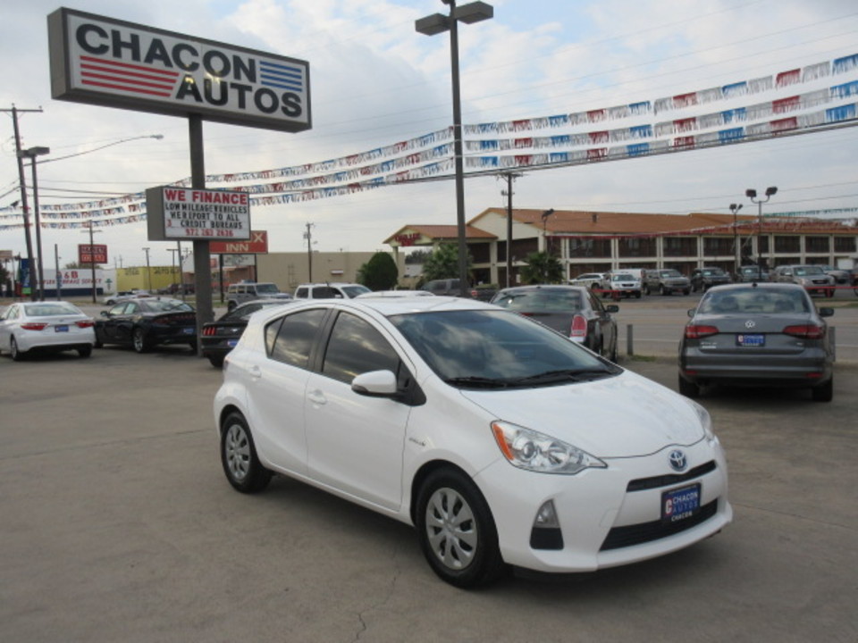 2013 Toyota Prius c One