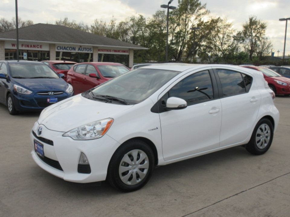 2013 Toyota Prius c One