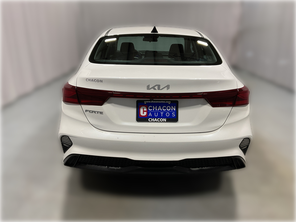 2023 Kia Forte FE