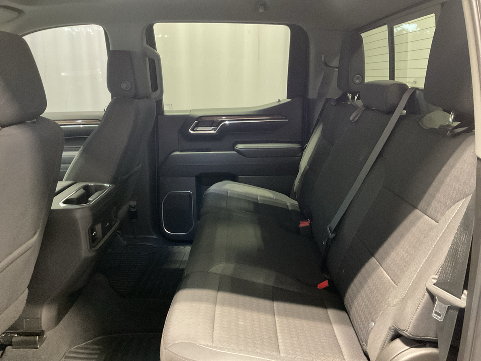 2022 Chevrolet Silverado 1500 RST Crew Cab 2WD