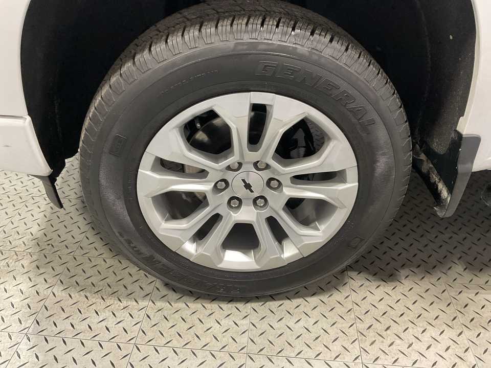 2022 Chevrolet Silverado 1500 RST Crew Cab 2WD