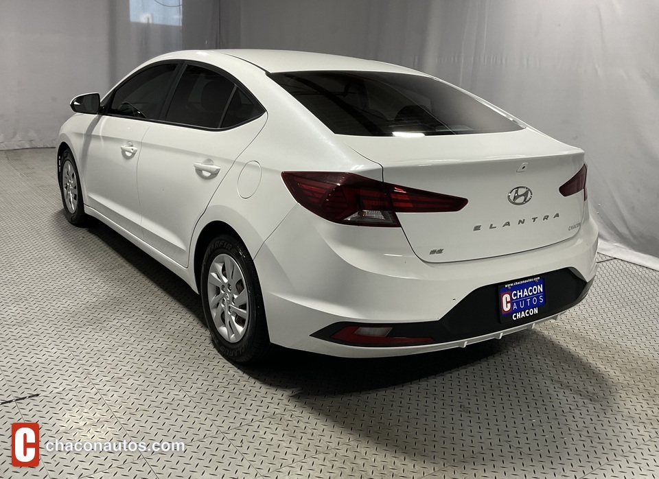 2020 Hyundai Elantra SE 6AT