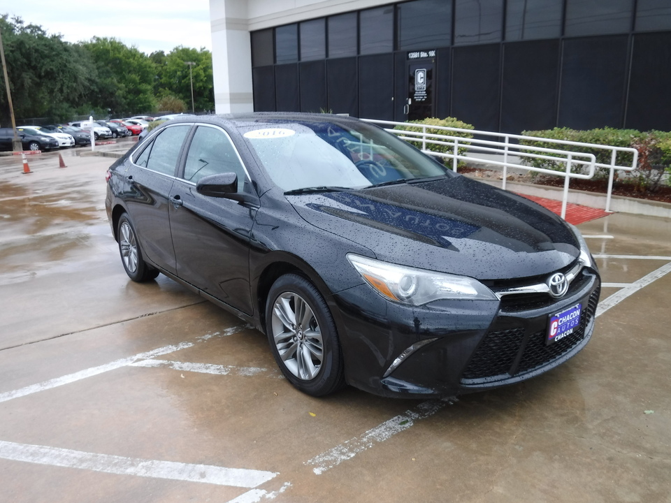 2016 Toyota Camry SE