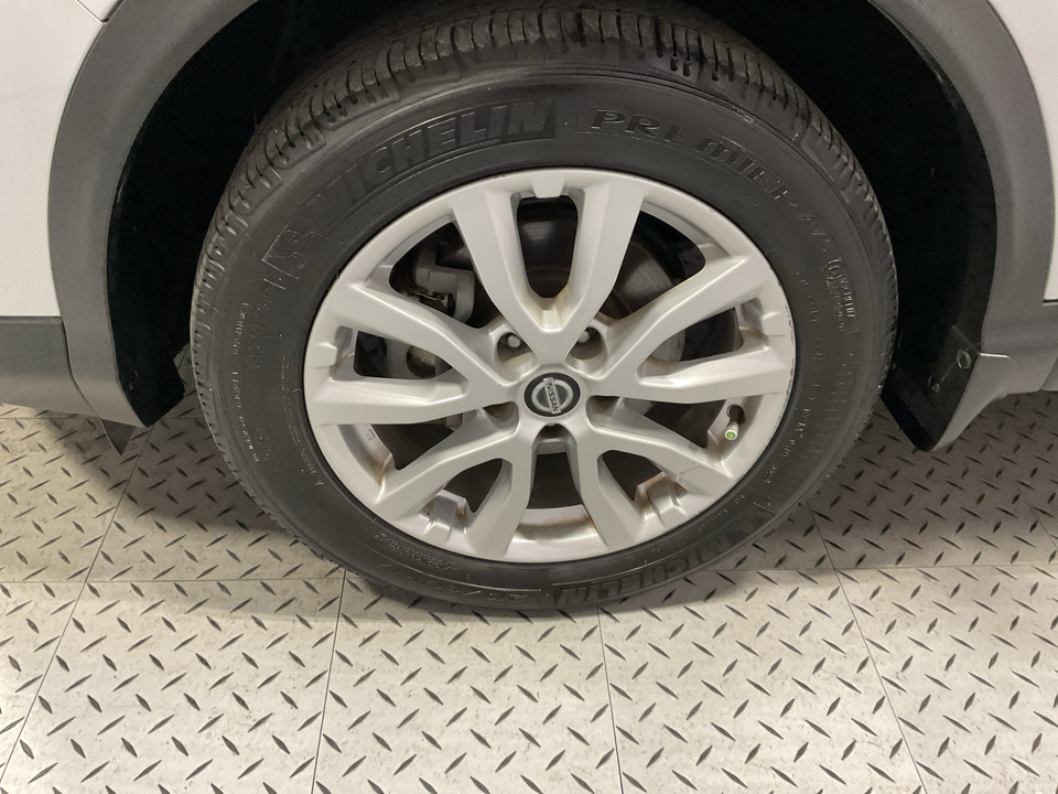 2020 Nissan Rogue Sport SV