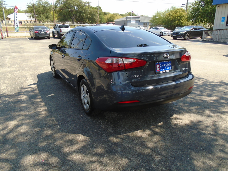 2016 Kia Forte LX w/Popular Package