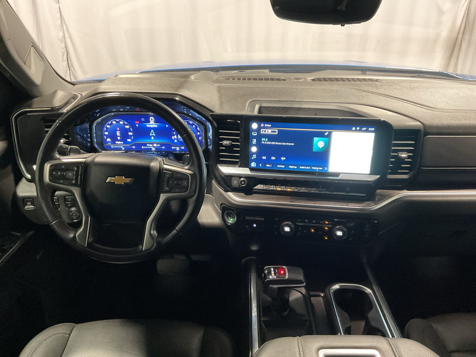 2022 Chevrolet Silverado 1500 LTZ Crew Cab 4WD