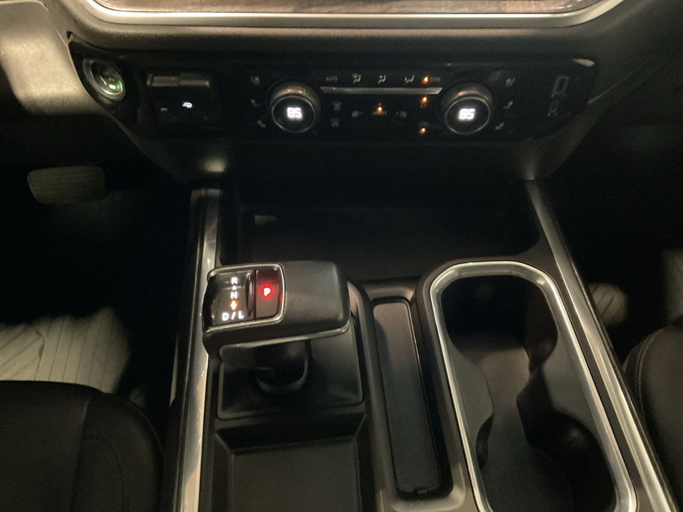 2022 Chevrolet Silverado 1500 LTZ Crew Cab 4WD