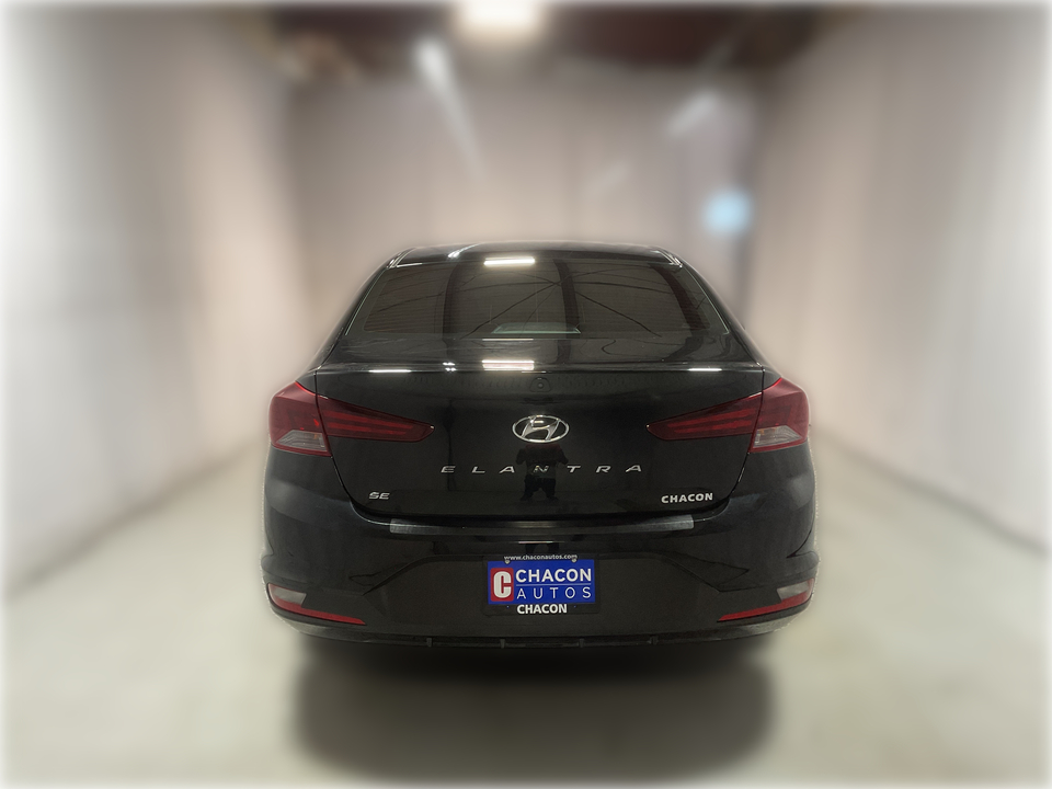 2020 Hyundai Elantra SE 6AT