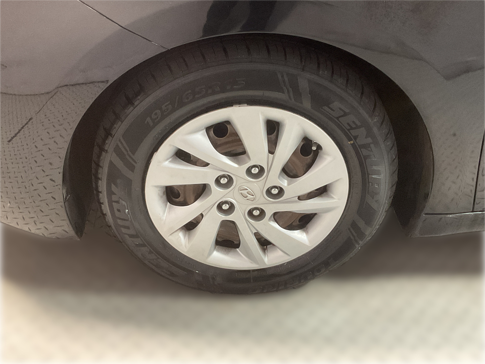 2020 Hyundai Elantra SE 6AT