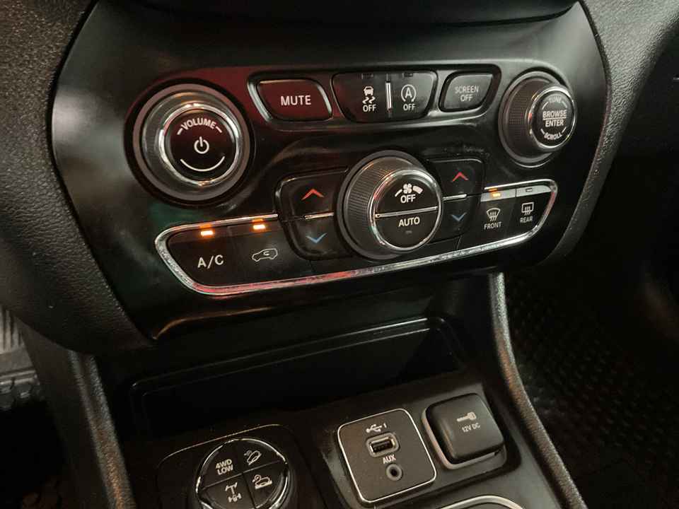 2022 Jeep Cherokee Trailhawk 4WD