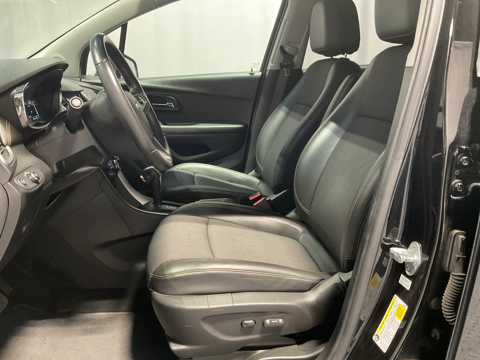 2022 Chevrolet Trax LT FWD