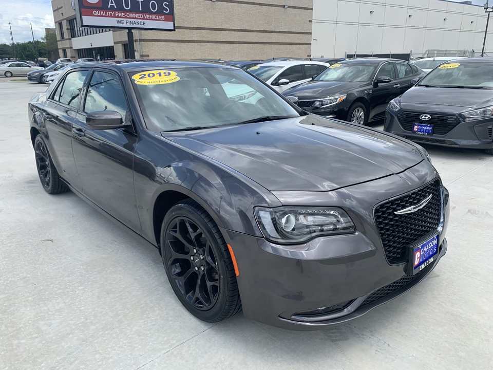 2019 Chrysler 300 S V6 RWD