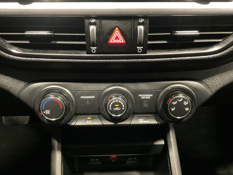 2023 Kia Forte LX