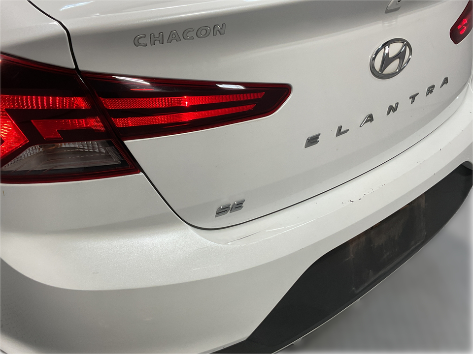2020 Hyundai Elantra SE 6AT