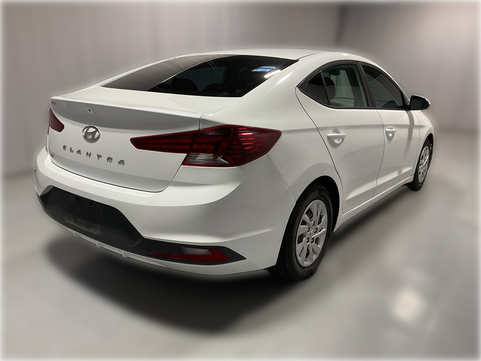 2020 Hyundai Elantra SE 6AT