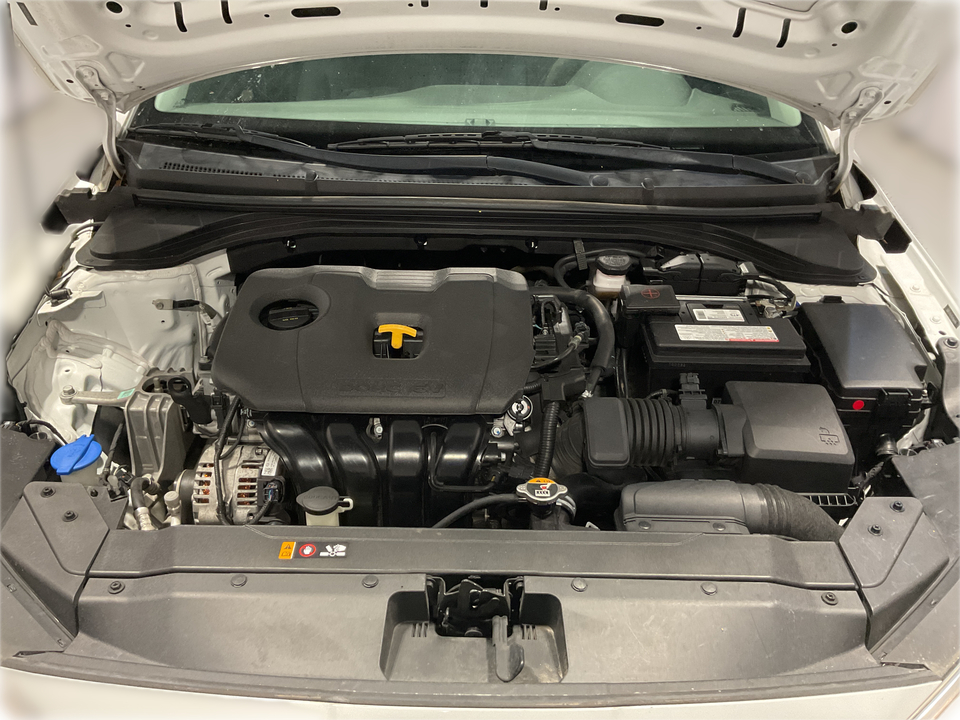 2020 Hyundai Elantra SE 6AT