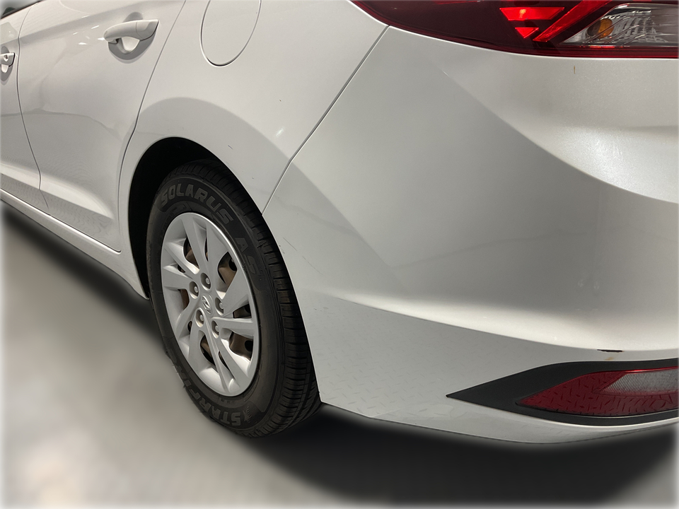 2020 Hyundai Elantra SE 6AT