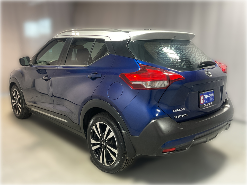 2019 Nissan Kicks SR