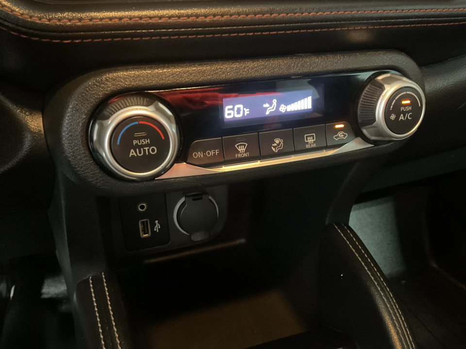 2019 Nissan Kicks SR