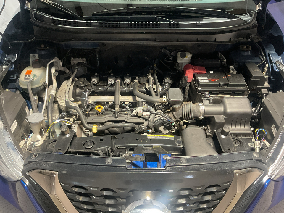 2019 Nissan Kicks SR