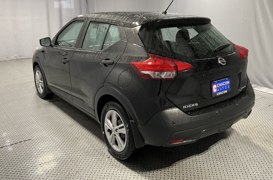 2020 Nissan Kicks S