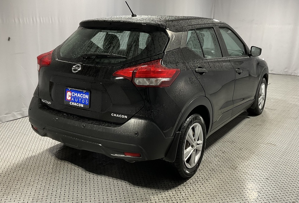 2020 Nissan Kicks S