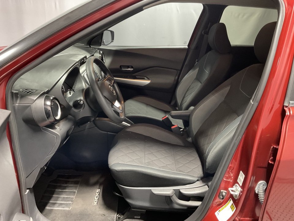 2019 Nissan Kicks SV