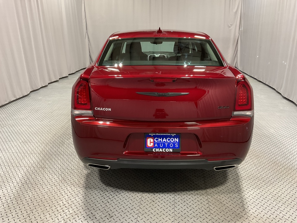 2023 Chrysler 300 Touring