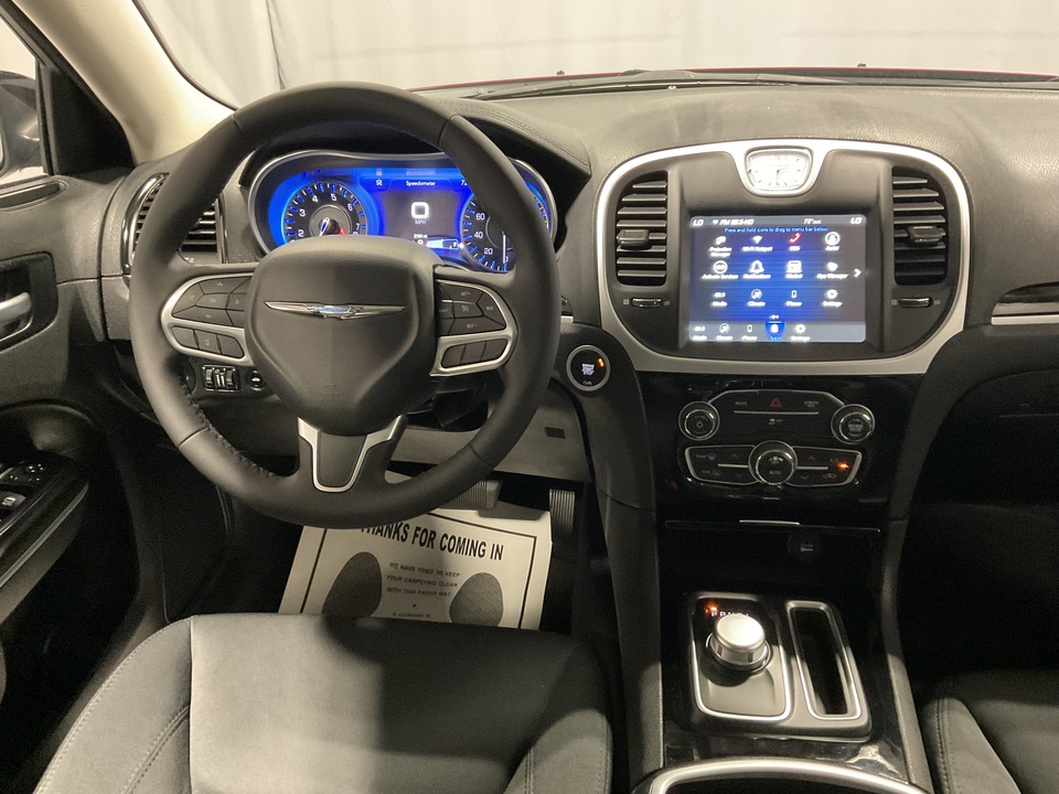 2023 Chrysler 300 Touring