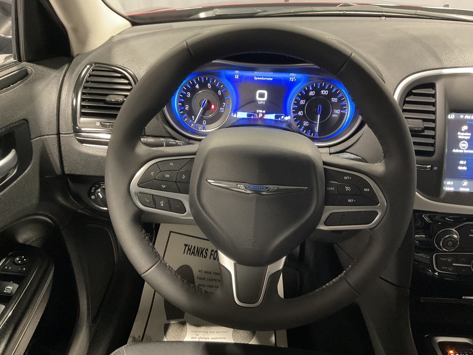 2023 Chrysler 300 Touring