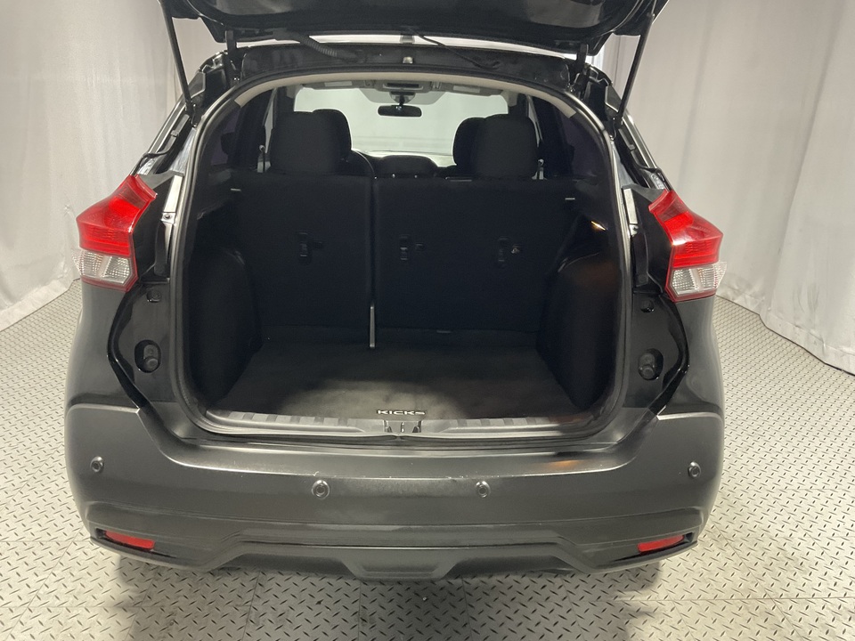 2020 Nissan Kicks S