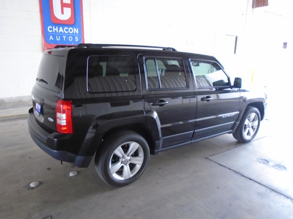 2016 Jeep Patriot Latitude 2WD