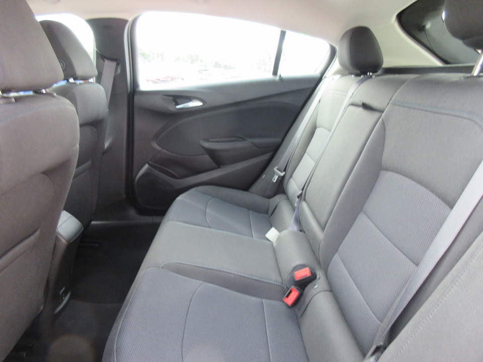 2017 Chevrolet Cruze LT Auto Hatchback