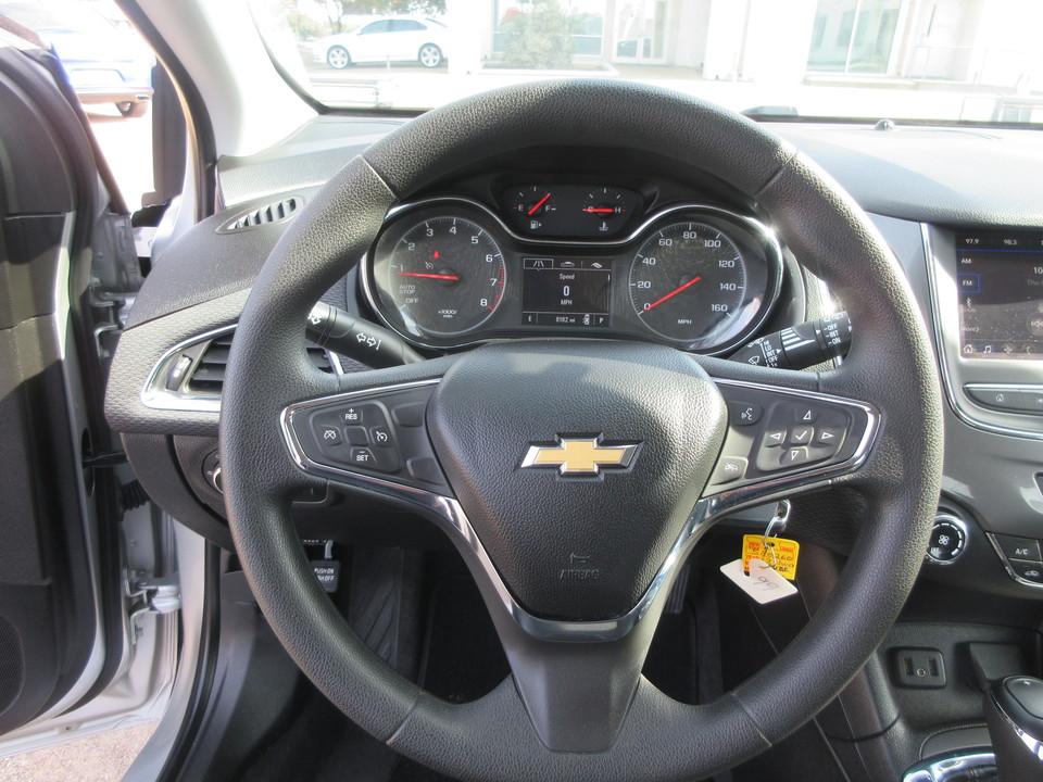 2019 Chevrolet Cruze LS Hatchback