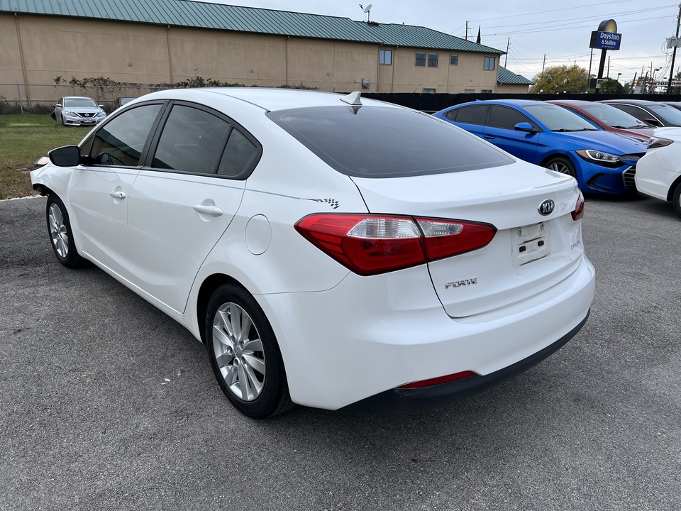 2016 Kia Forte EX