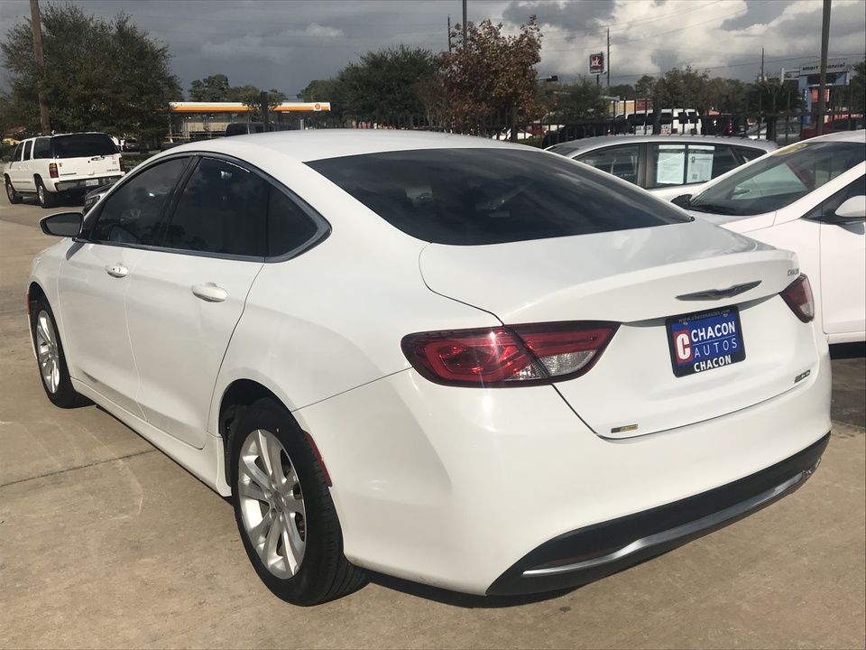 2015 Chrysler 200 Limited