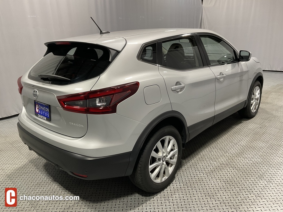 2022 Nissan Rogue Sport S