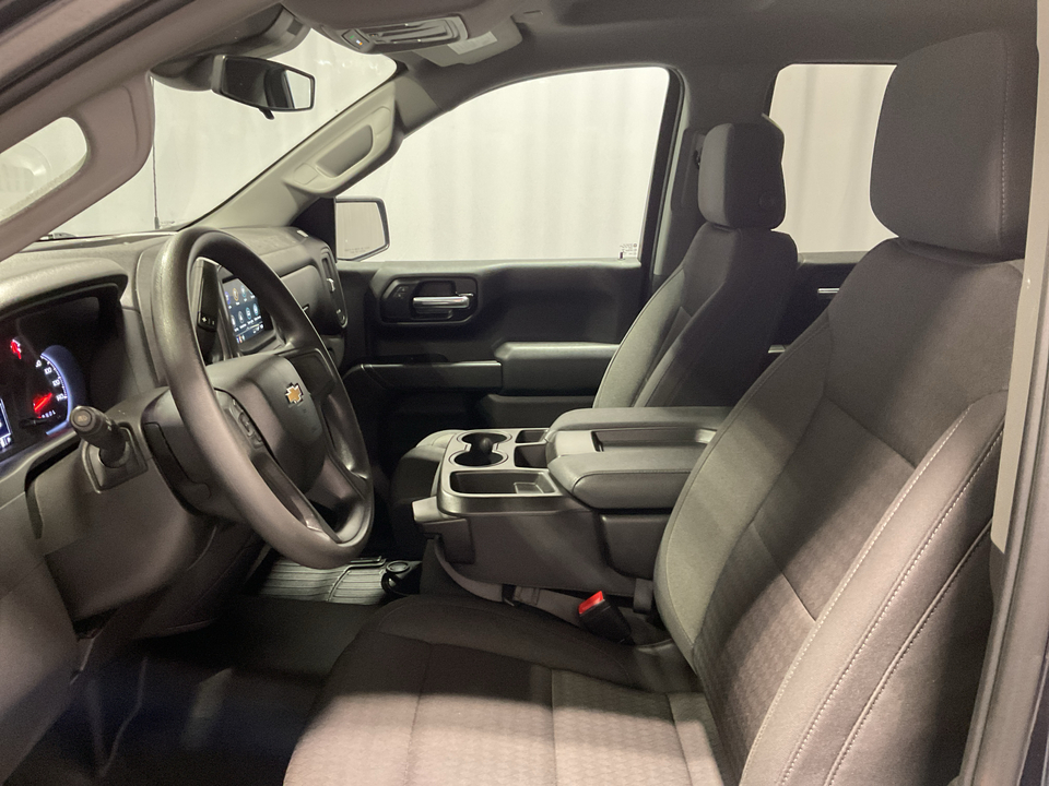 2022 Chevrolet Silverado 1500 Custom Crew Cab 2WD