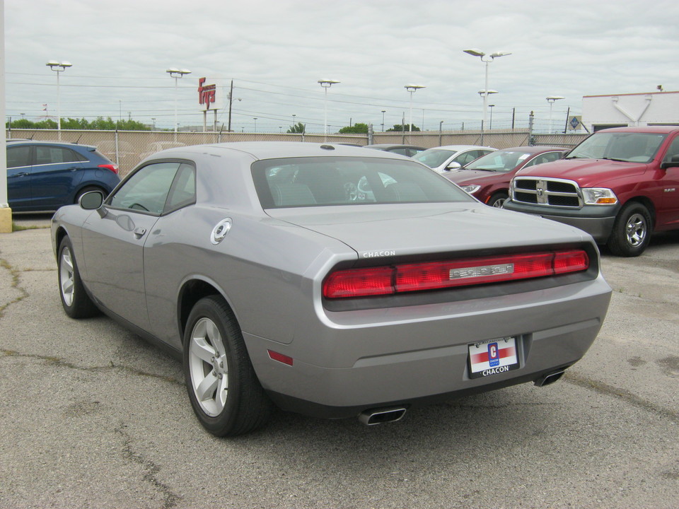 2013 Dodge Challenger SXT